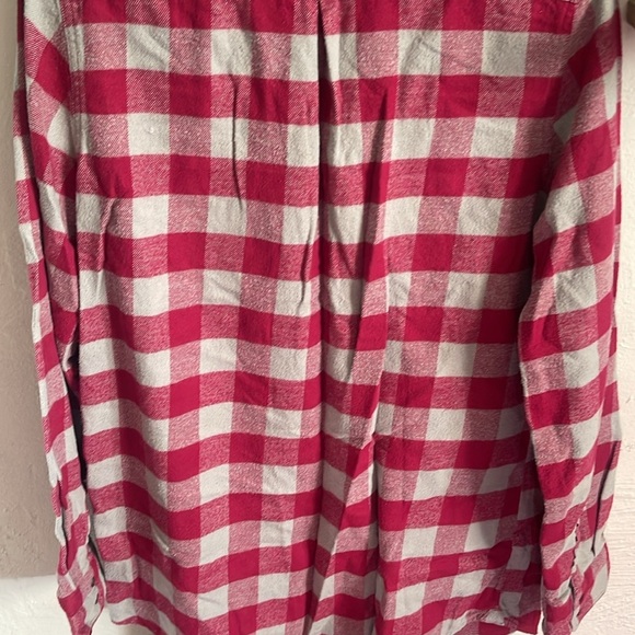 WOOLRICH PINK/GRAY CHECKERED BUTTON DOWN - Picture 6 of 7